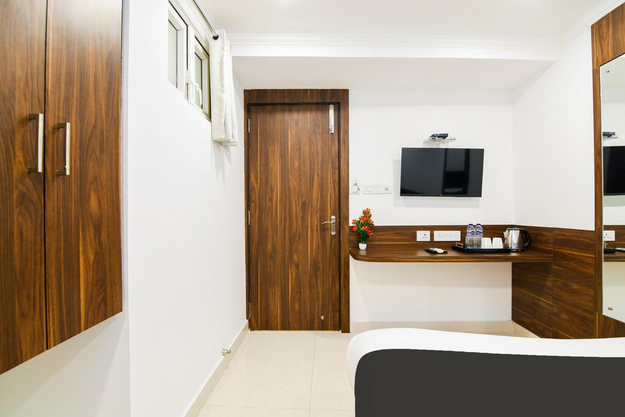Super Hotel O Eminent Hotel Calcutta Exterior foto